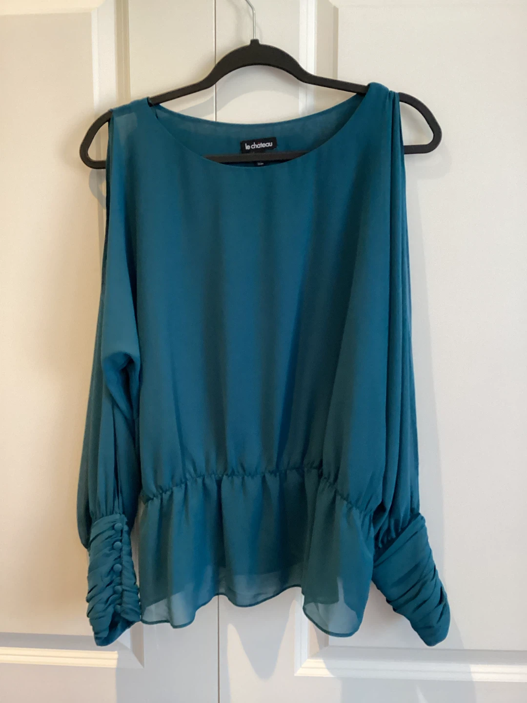 LE CHATEAU BLOUSE