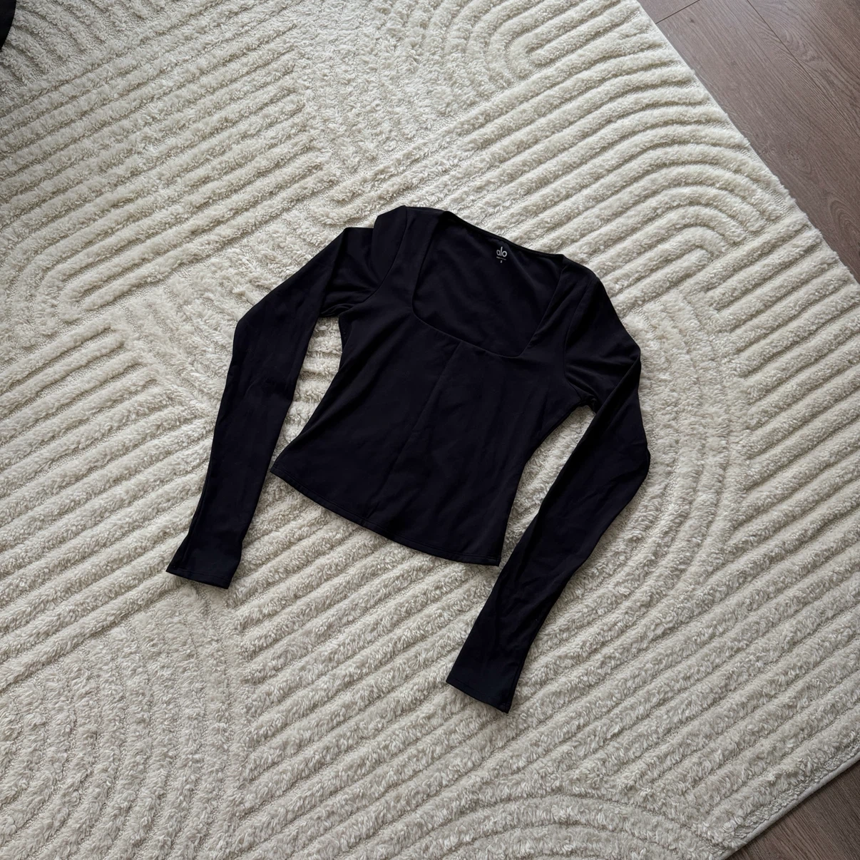 Alo Yoga Black Long Sleeve Square Neck Top Size S - photo 2