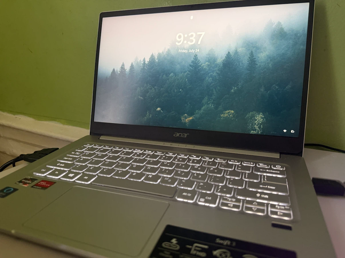 Acer Laptop Ryzen 7 - photo 3