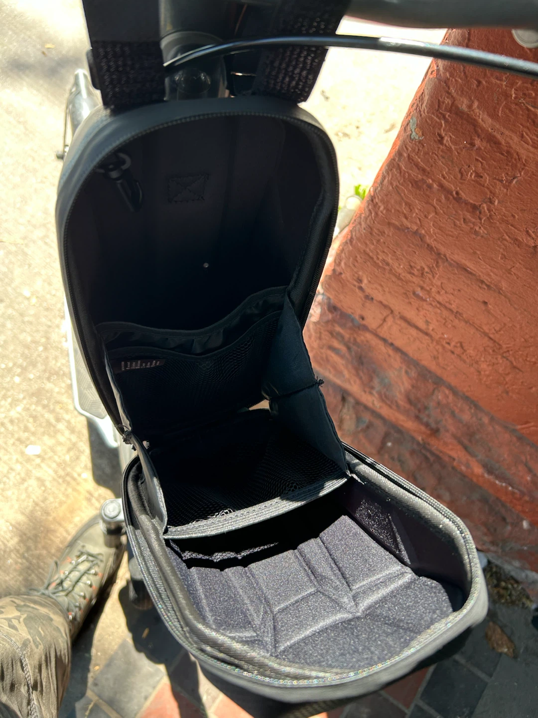 Electric Scooter Handlebar Storage Bag - photo 3