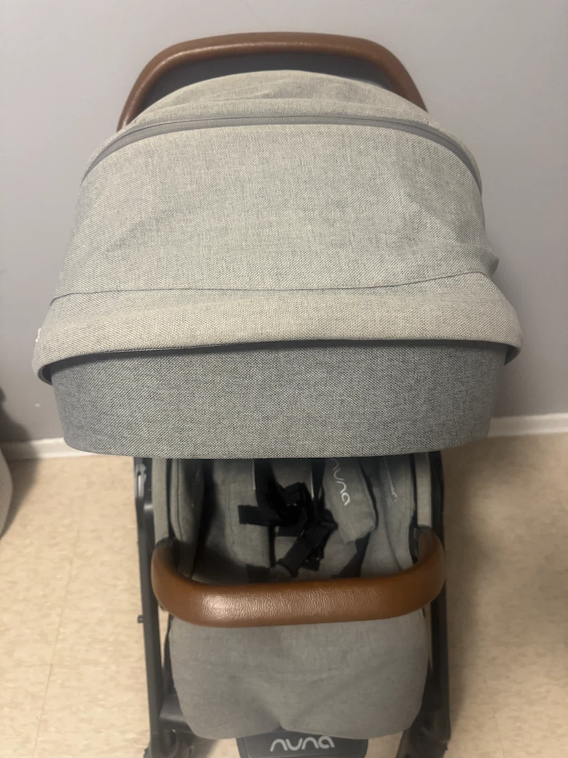 Nuna Stroller & Car Seat Combo - photo 3