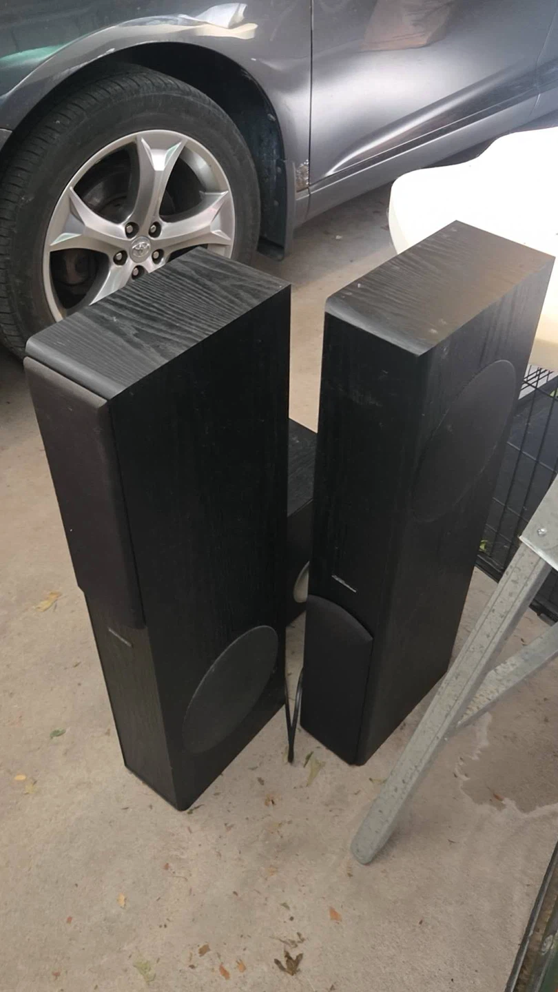 Pair of Black Floorstanding Speakers