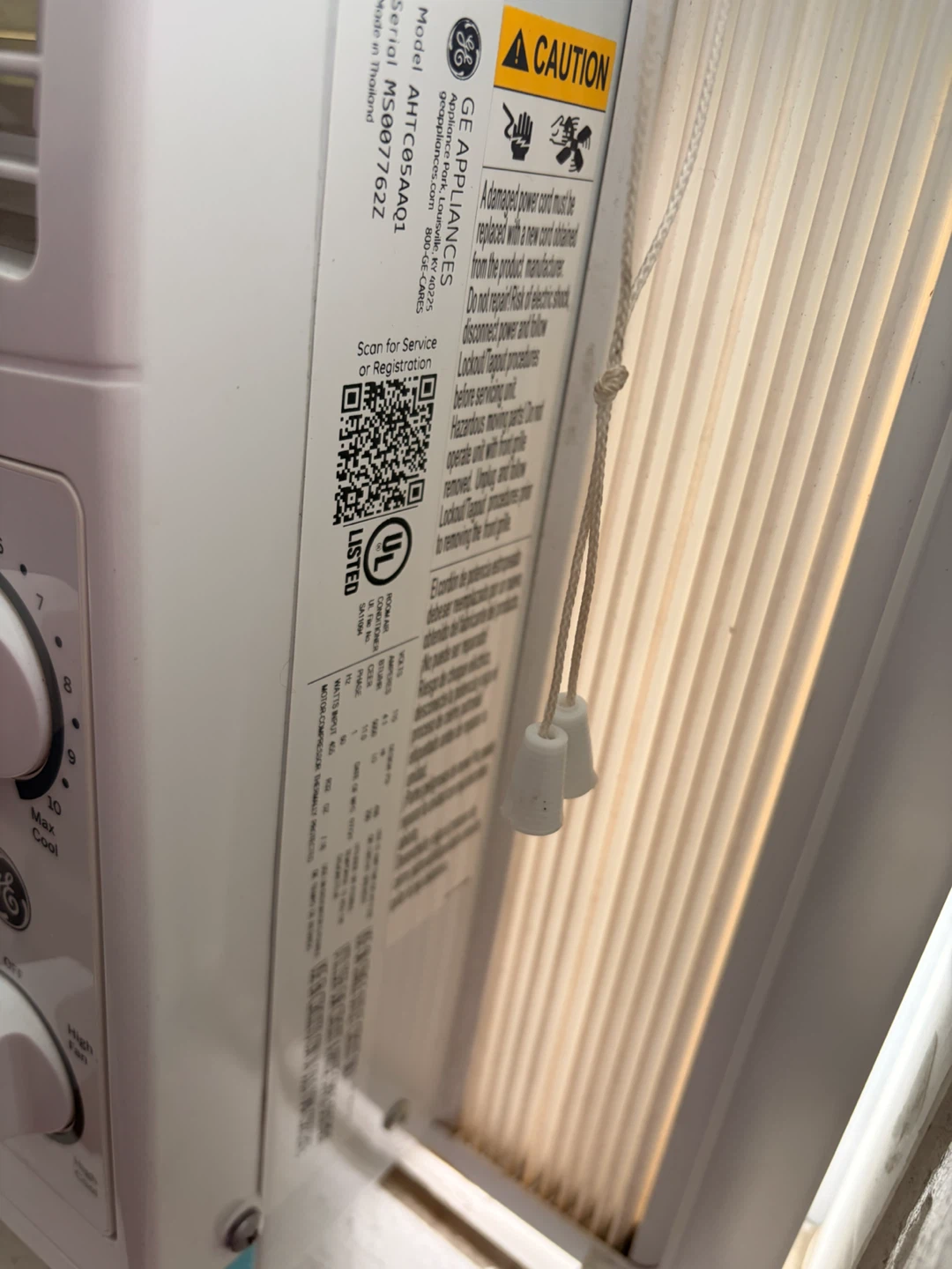 GE 5,000 BTU window air conditioner - photo 4