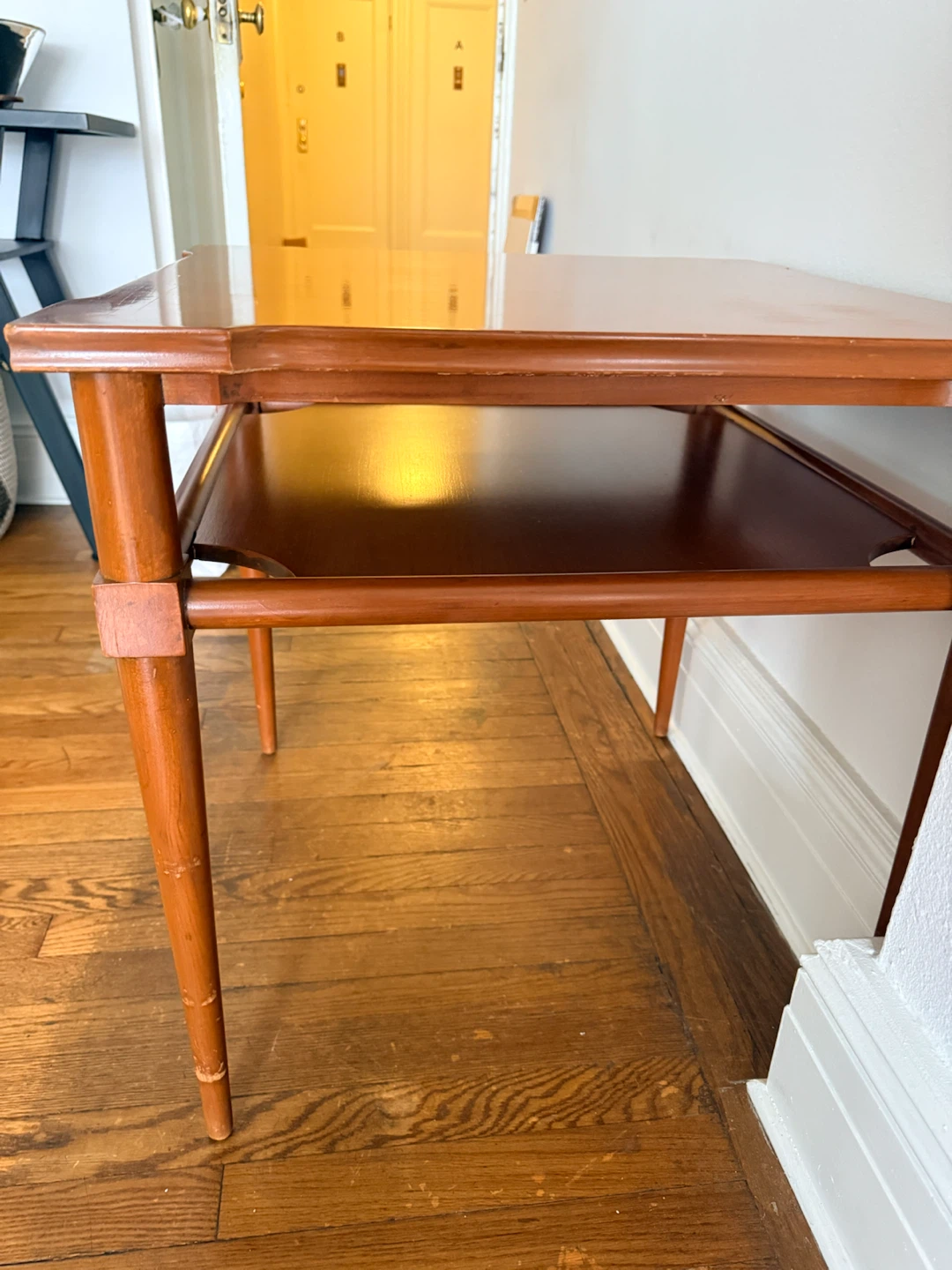 Mid-Century Table Attributed to John Widdicomb, Circa 1952 - photo 3