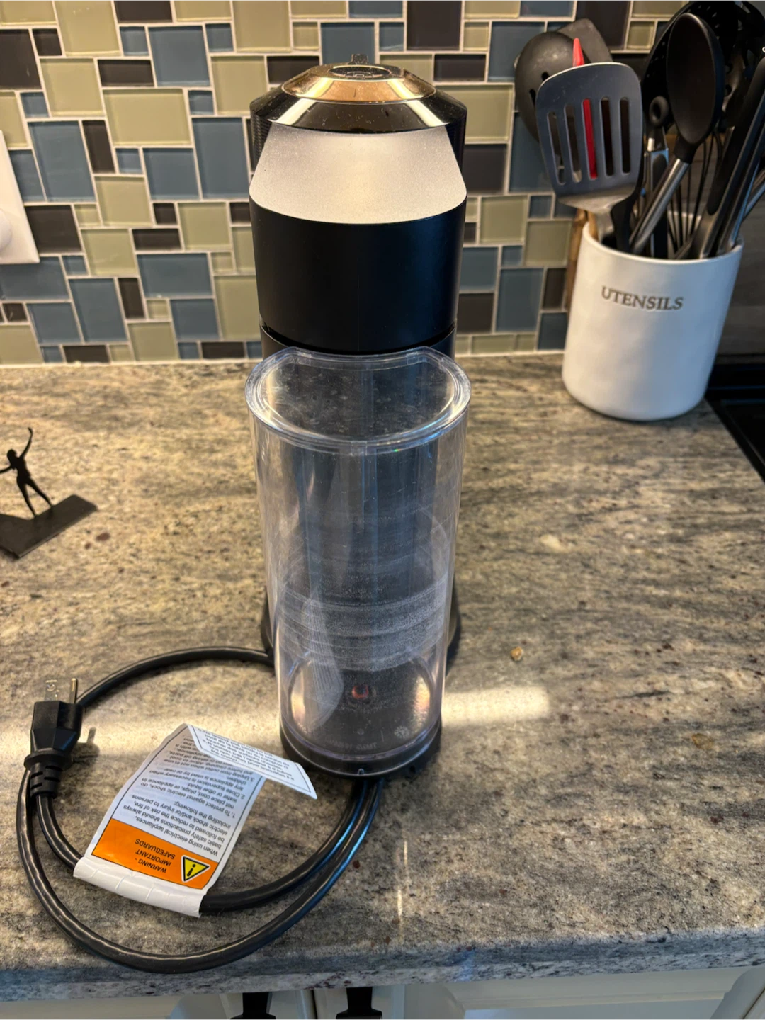 Nespresso Vertuo Plus Coffee Machine - photo 3