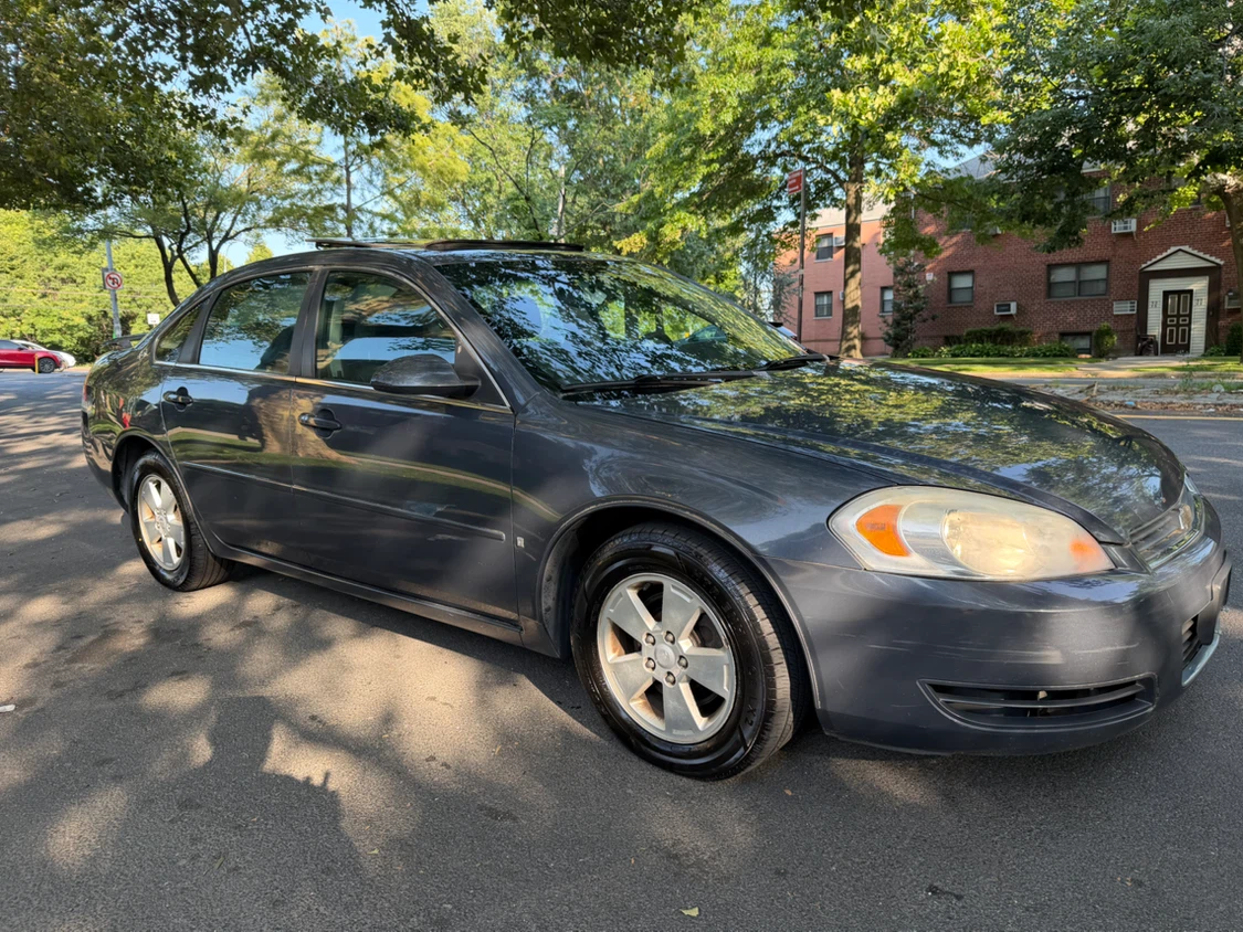 Used Chevrolet Impala - photo 2
