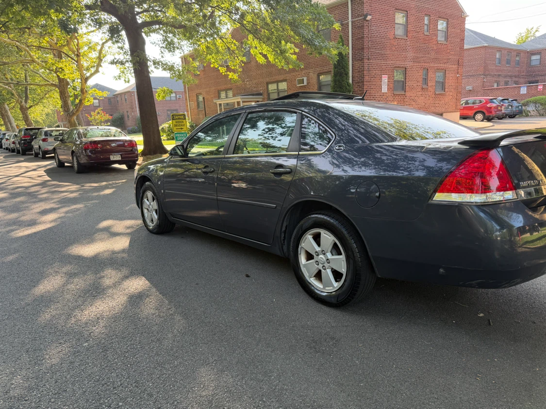 Used Chevrolet Impala - photo 3