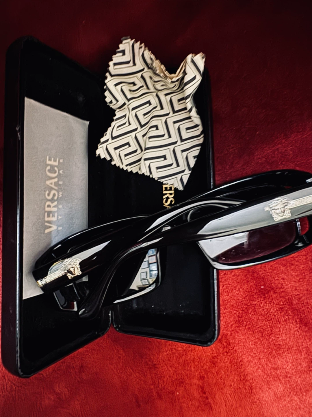 Versace Sunglasses - photo 2