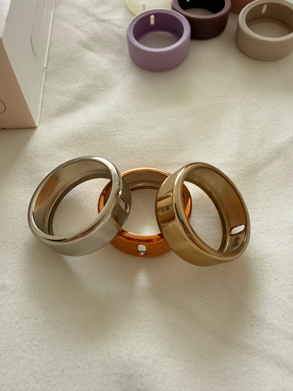 Oura Ring Gen 4 Size 9 - Gold - photo 4