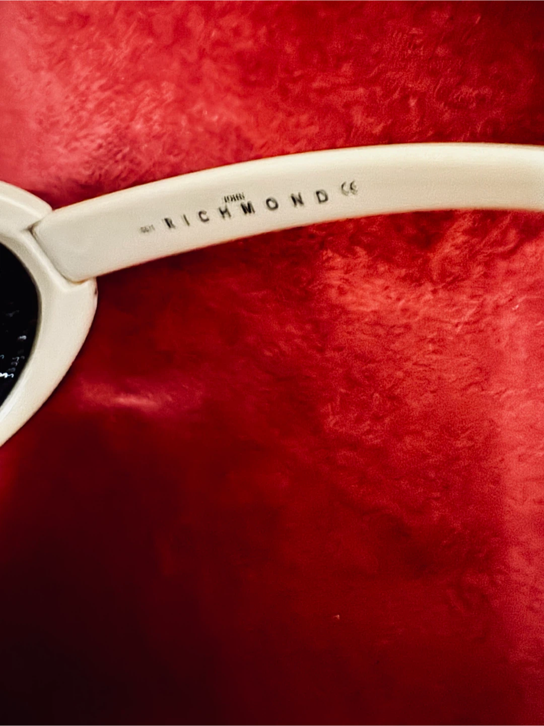 John Richmond Sunglasses - photo 3