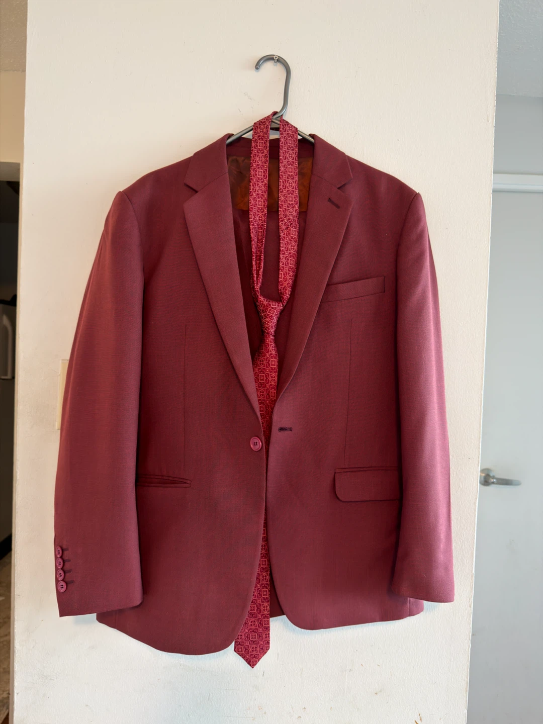 Poshak Istanbul Men's Suit and Tie Set