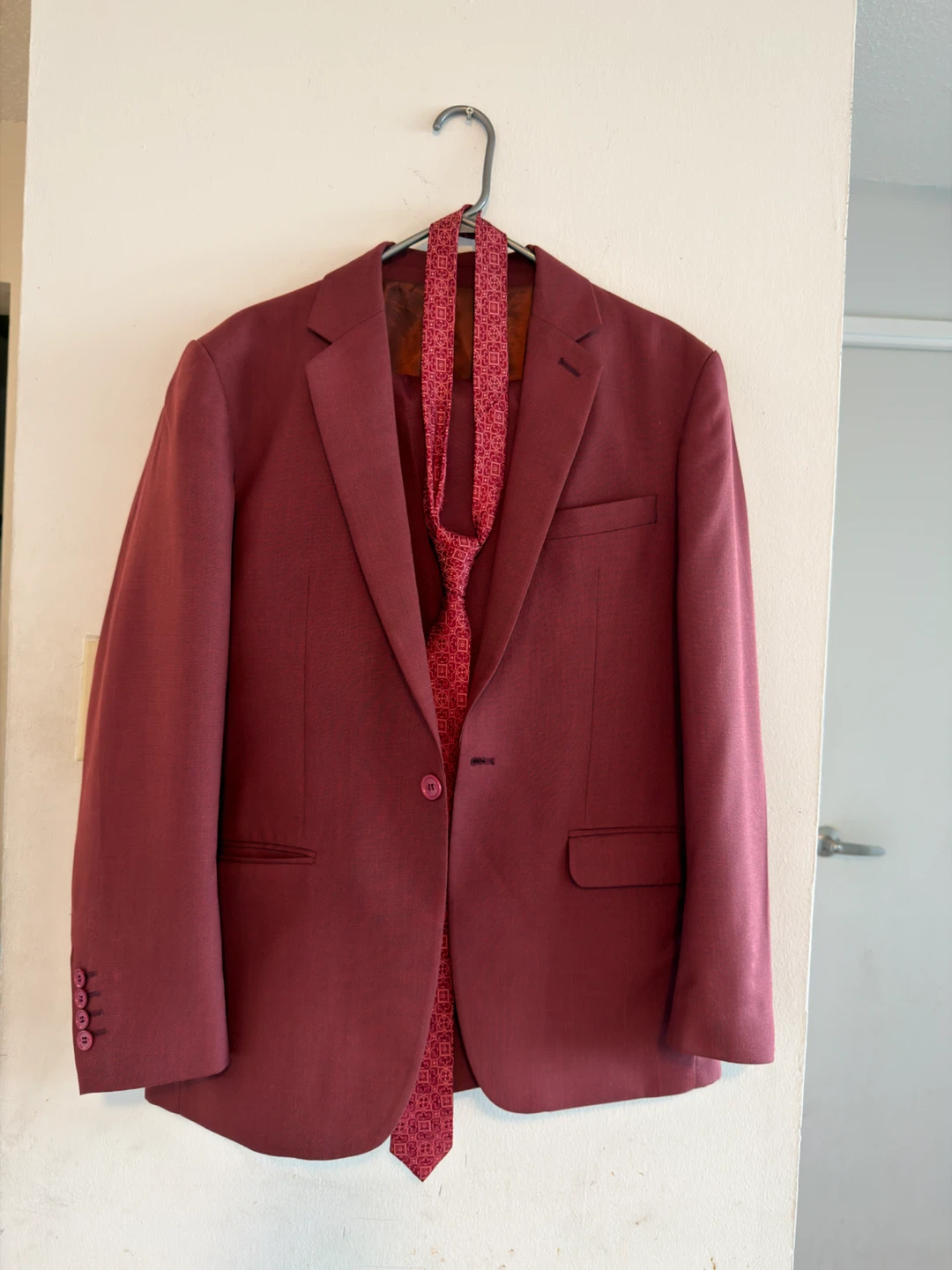 Poshak Istanbul Men's Suit and Tie Set - photo 2