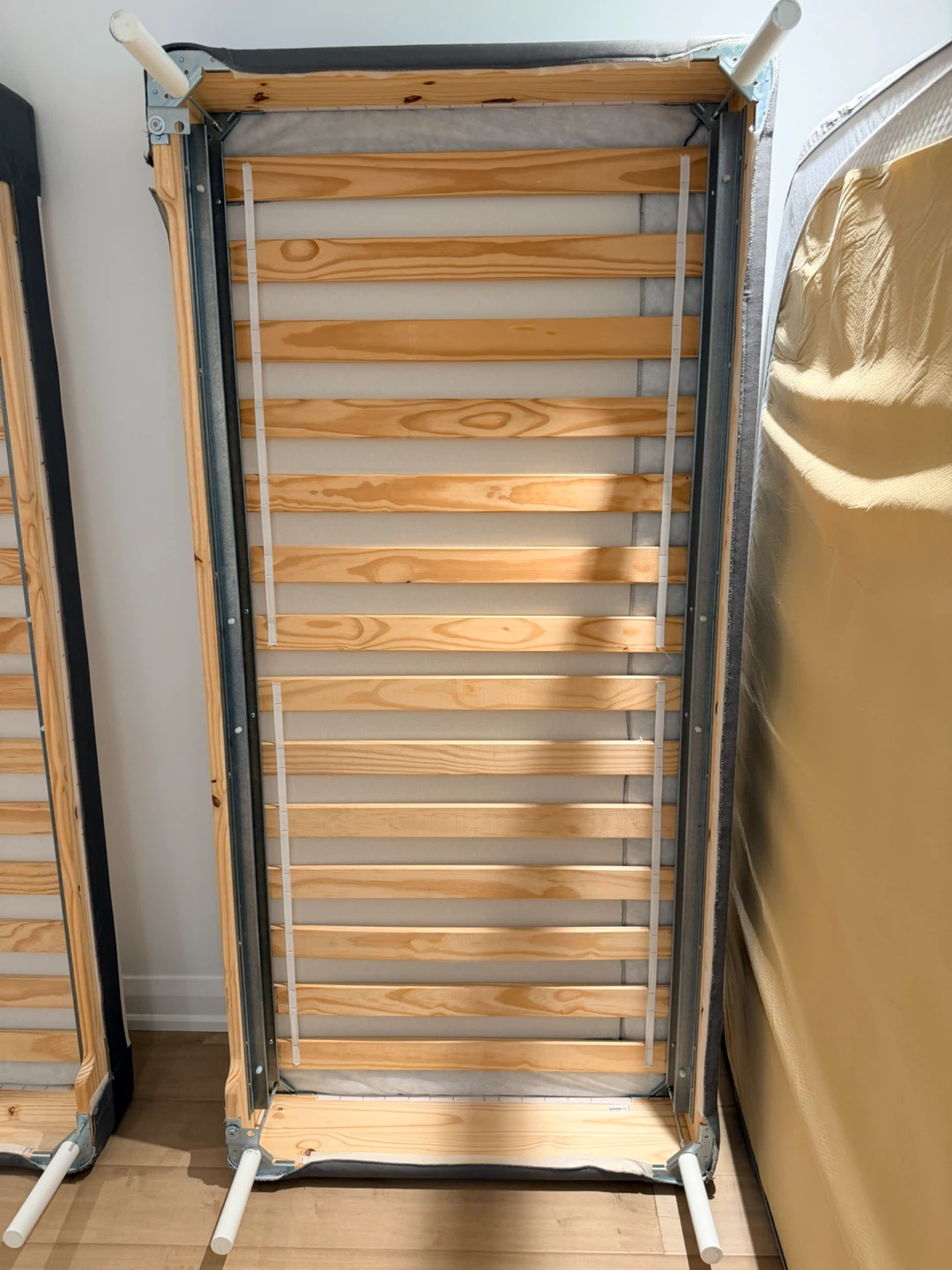 IKEA ESPEVÄR King Bed Frame - photo 5