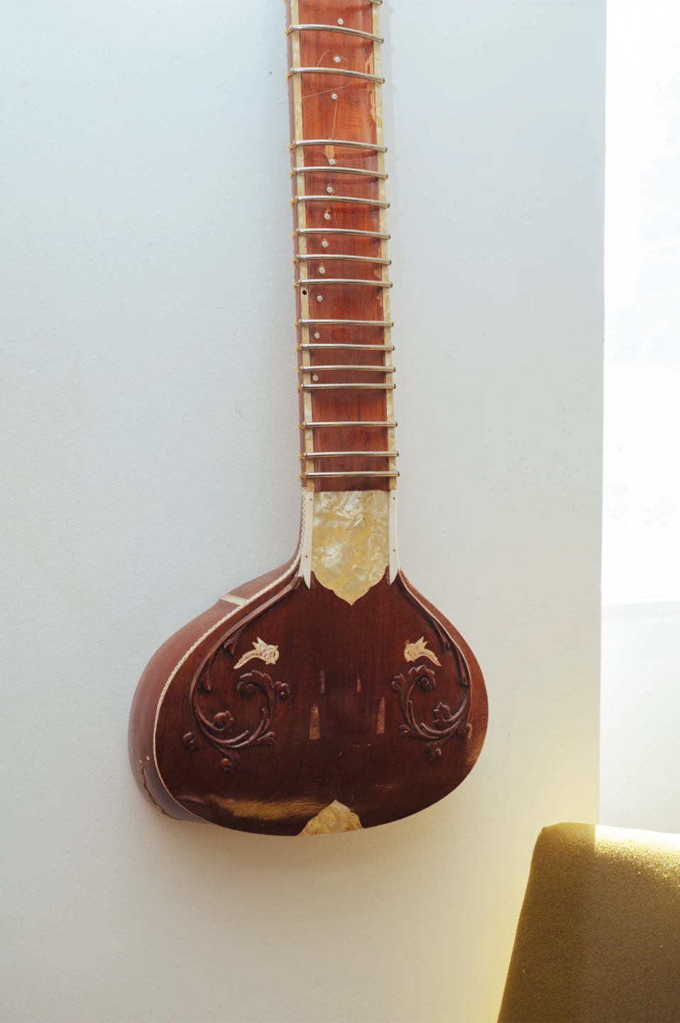 Vintage Decorative Sitar Wall Hanging - photo 2