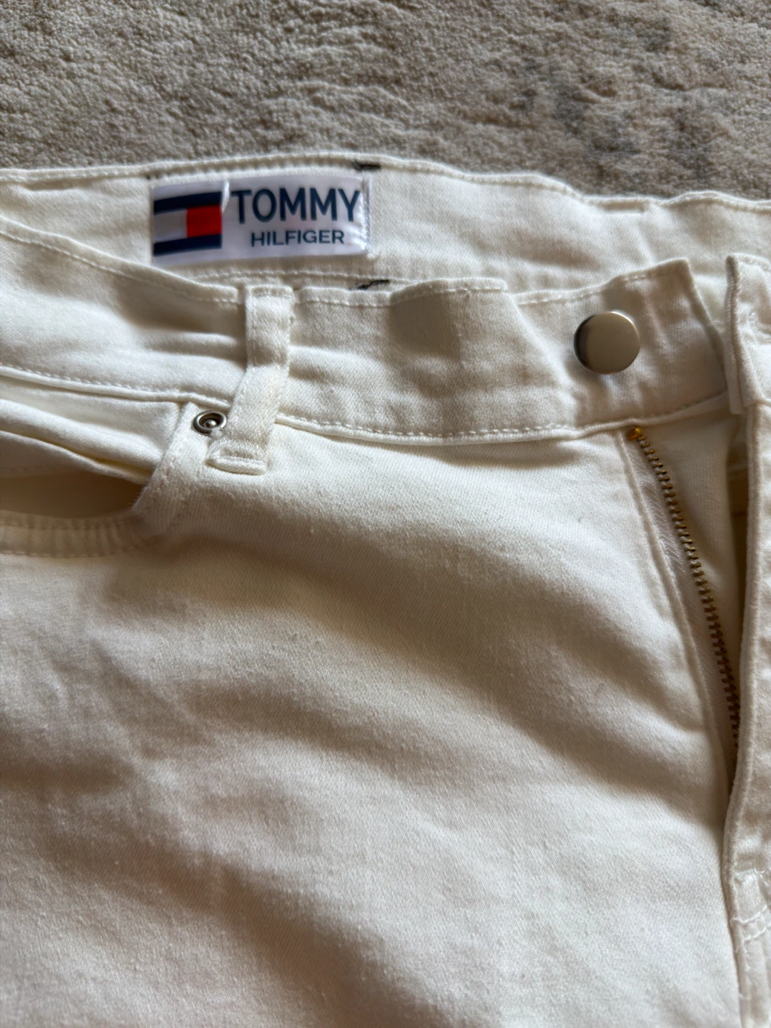 White Tommy Hilfiger Jeans