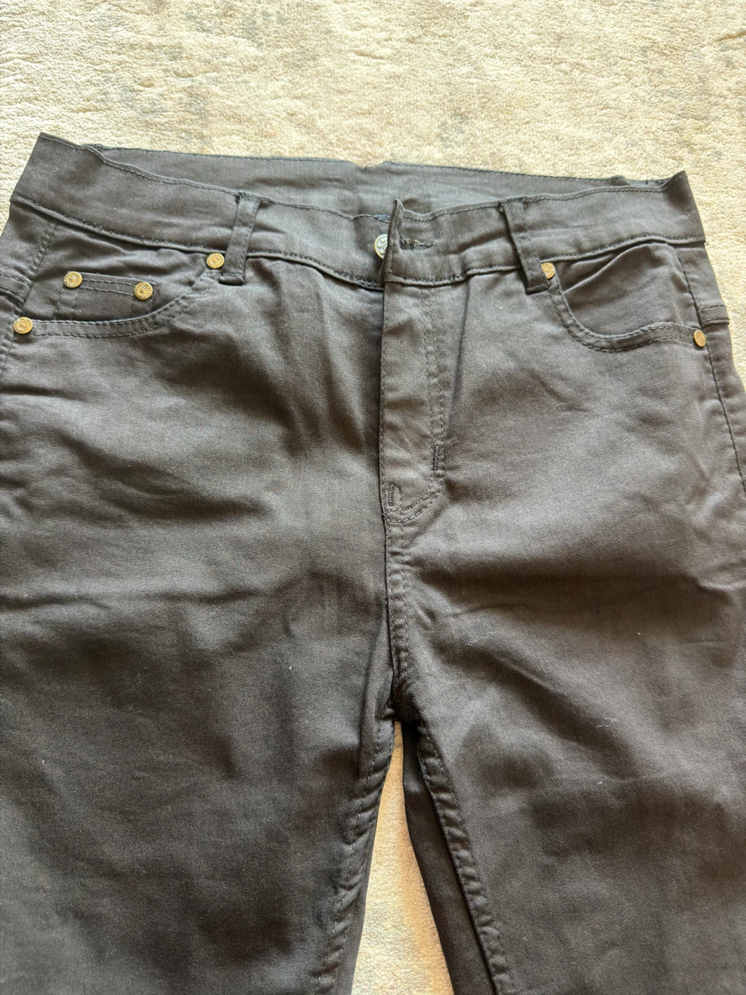 Black Levi's Jeans