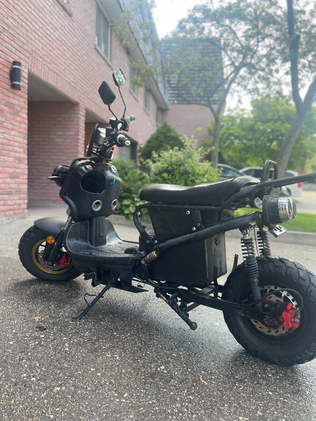 Emmo Electric Scooter