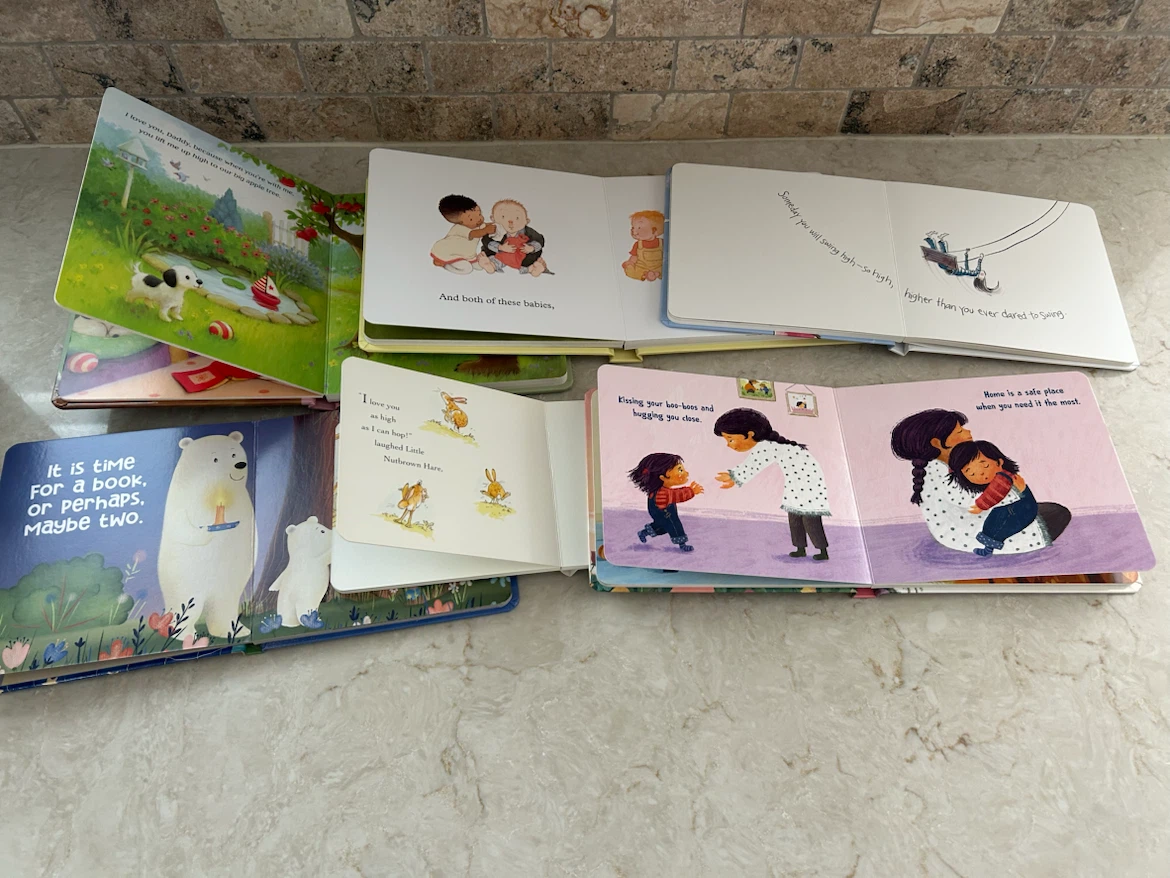 6 KIDS BOARD BOOKS ALL FOR $22 (SEE LISTING) - photo 2