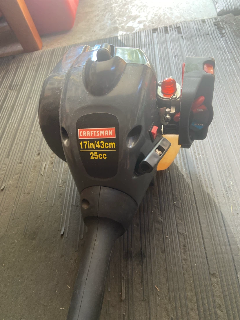 Craftsman String Trimmer - 17in/43cm 25cc
