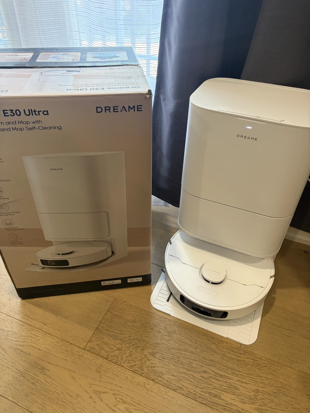 Dreame E30 Ultra Robot Vacuum & Mop – Self-Cleaning Station - photo 2