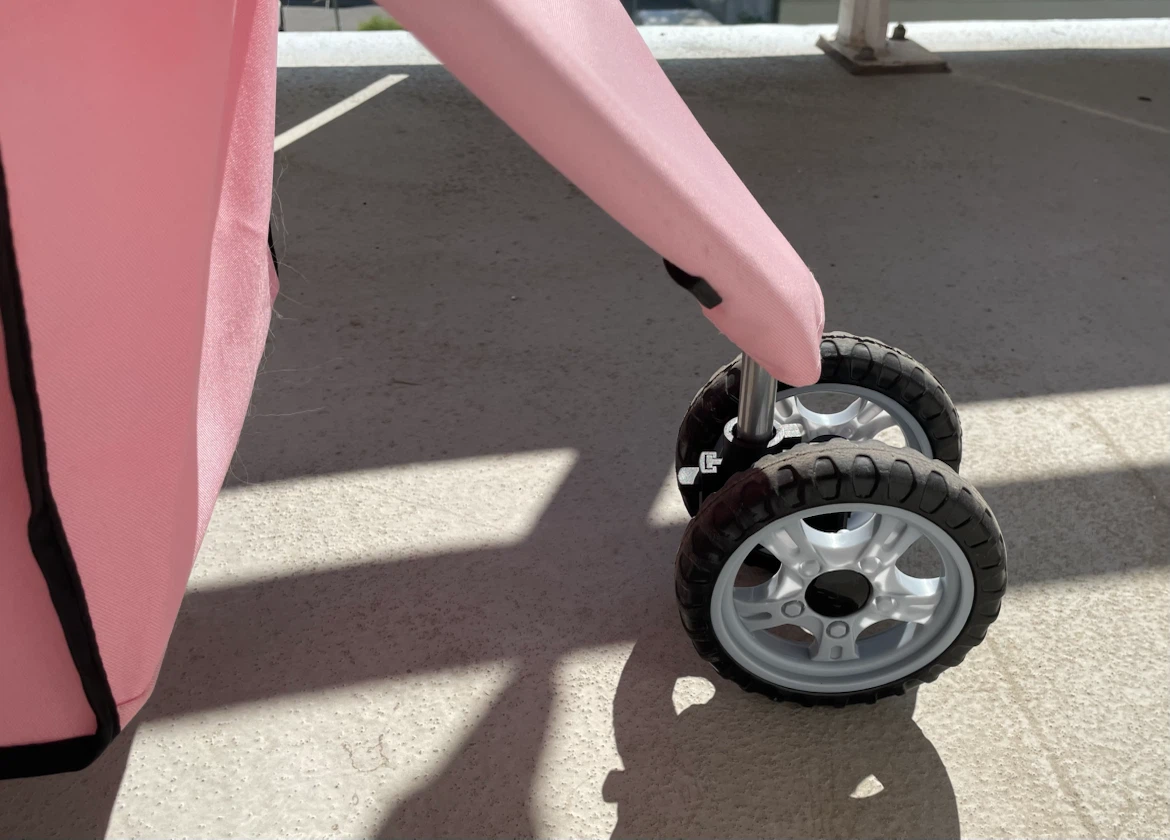 Pink Pet Stroller *Like New - photo 4