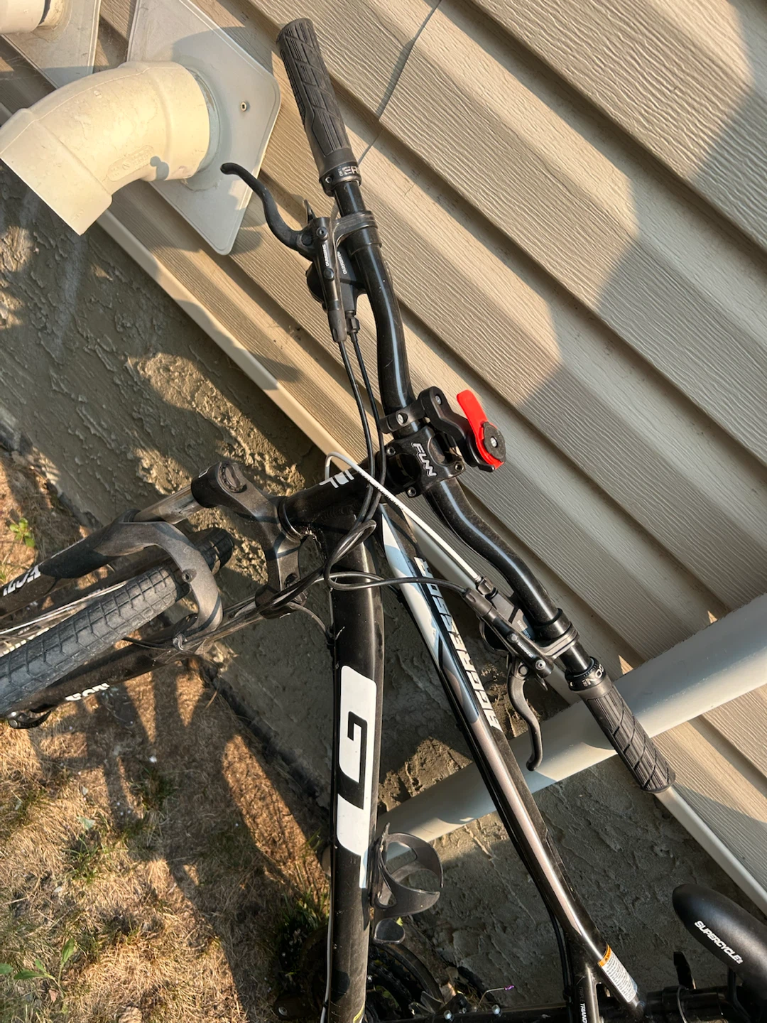 GT Mountain Bike - photo 5