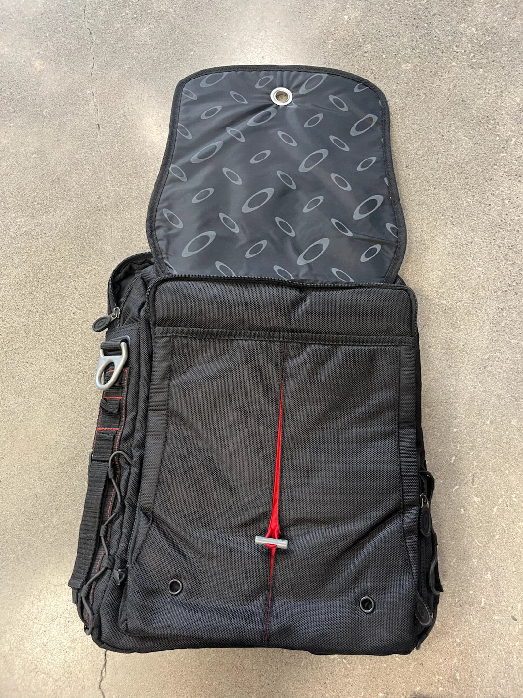 Oakley Black Backpack - photo 3