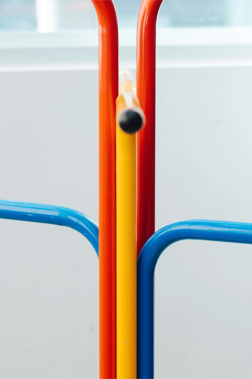 Vintage 1980s Memphis-Style Children’s Coat Rack - photo 2