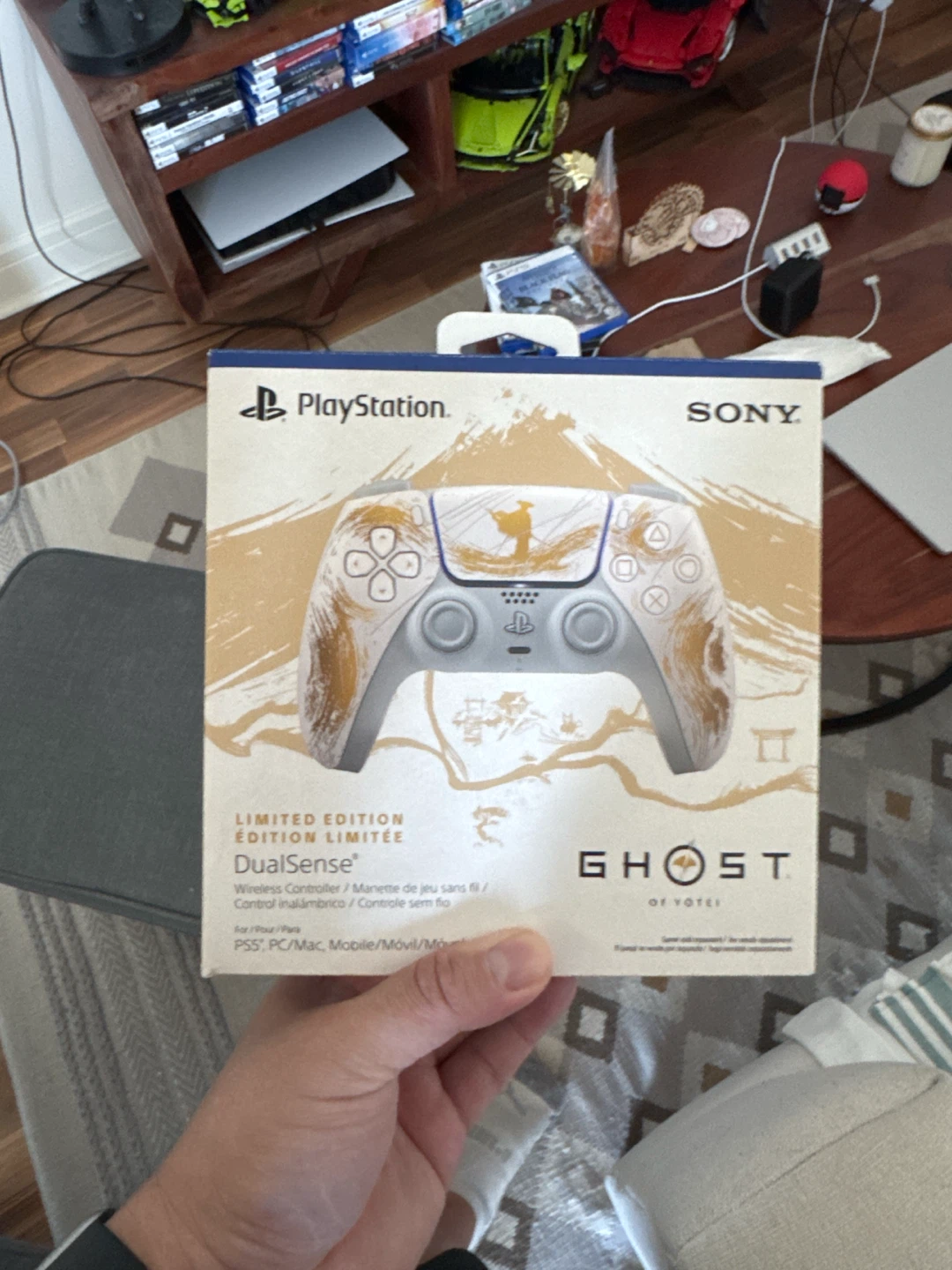 Gold Ghost of Yotei Dualsense controller