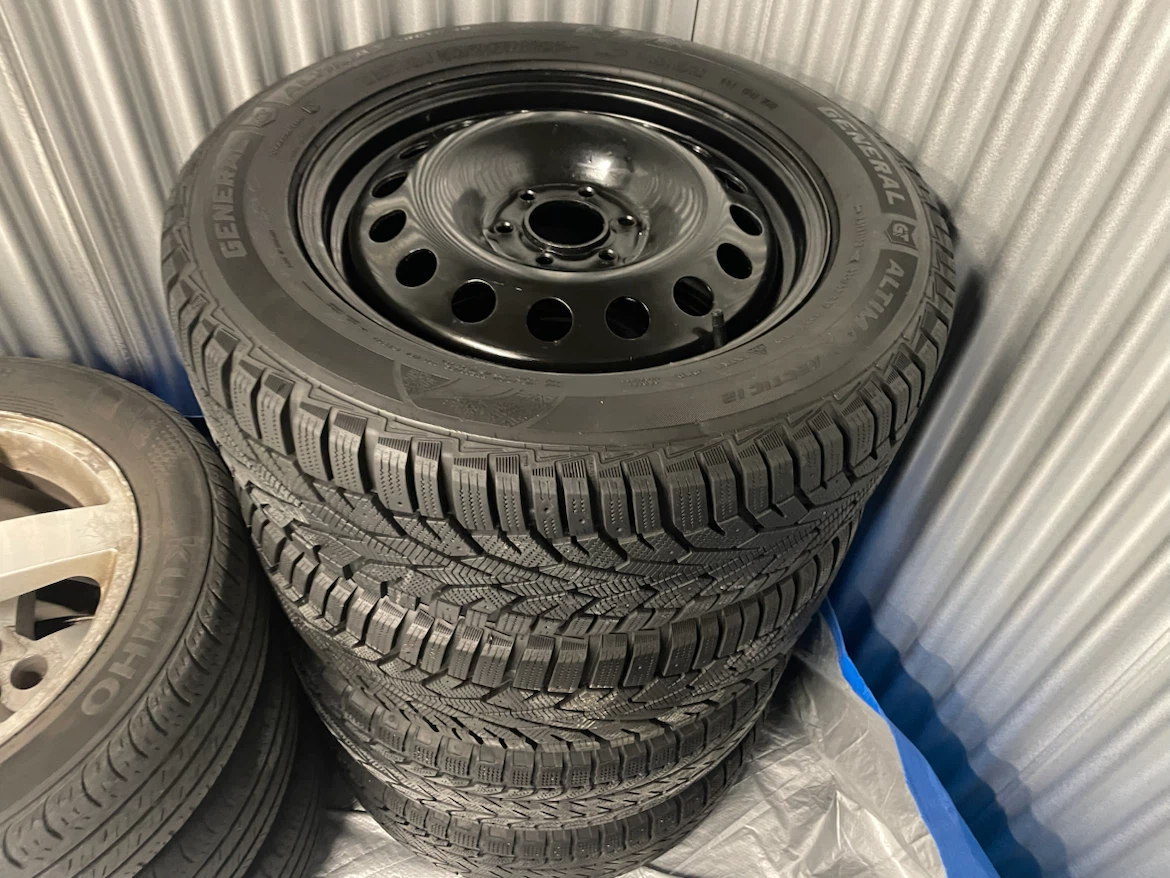 General Altimax Arctic 225/60 R17 Winter Tire - photo 5
