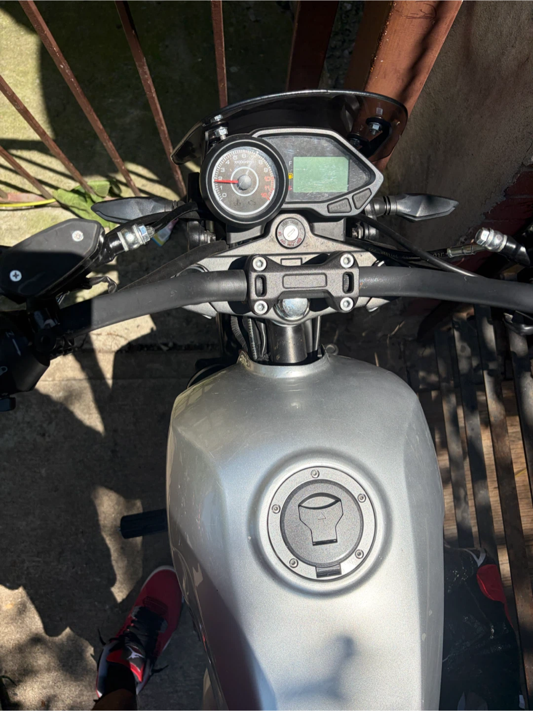Motorcycle - photo 2