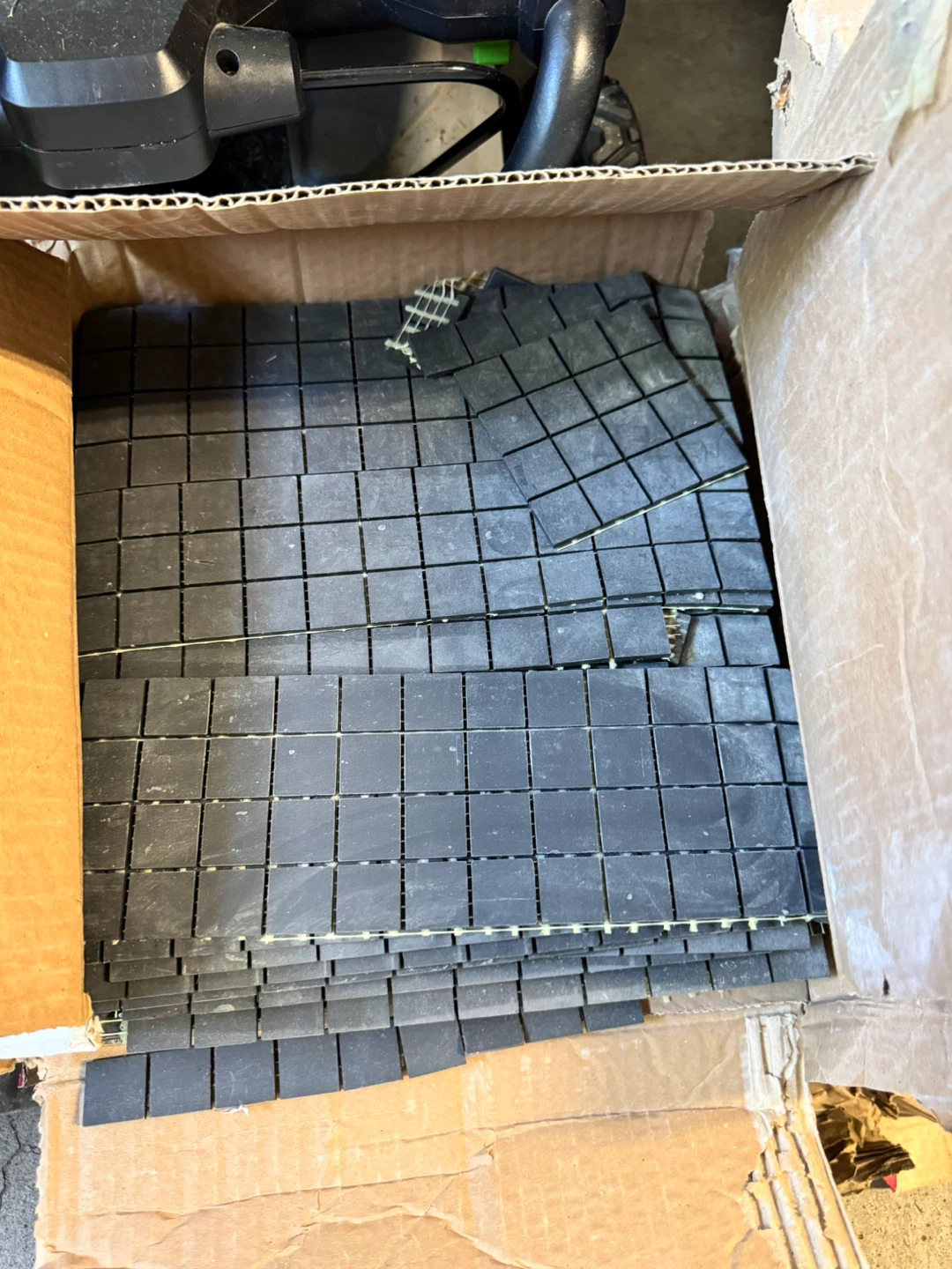 Mixed Lot of Tiles - Glass Mosaics & Wall Tiles - photo 4