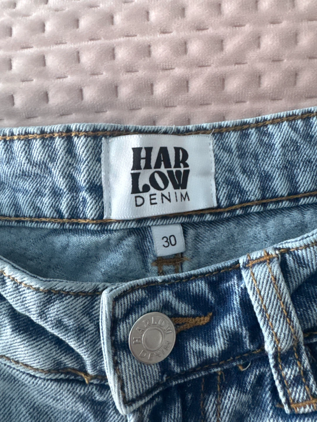 Harlow Denim Cutoff Shorts Size 30 - photo 2