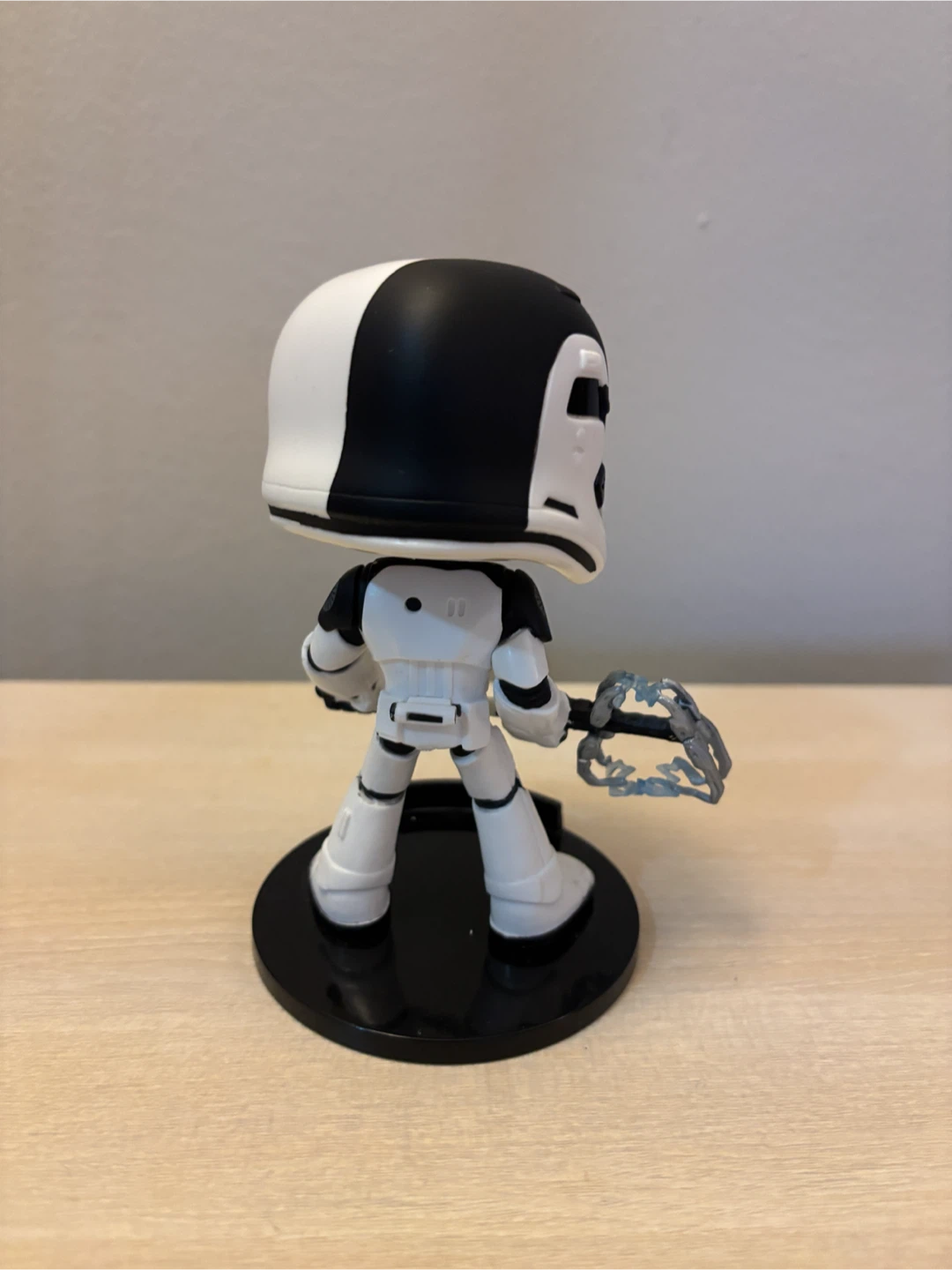 Star Wars First Order Executioner Figure - photo 2