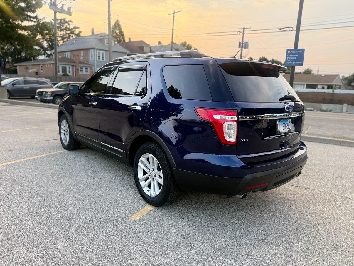 FORD EXPLORER XLT 2011 EN BUENAS CONDICIONES - photo 2