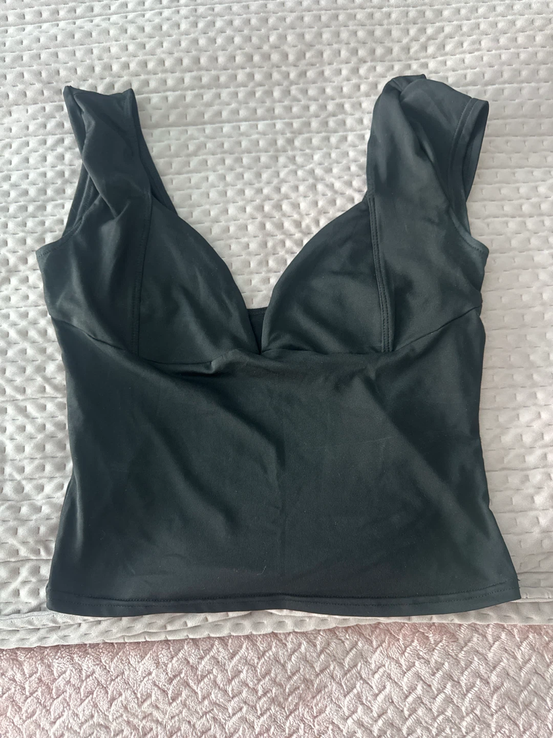 3 Tops Bundle - Black, Mint, Red - photo 2