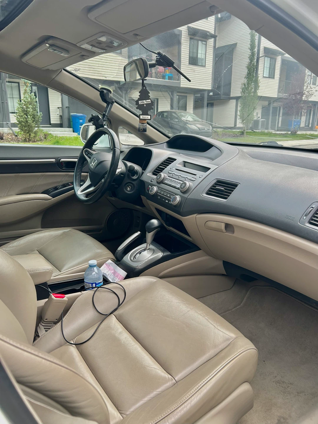 White Honda Civic Sedan - photo 3