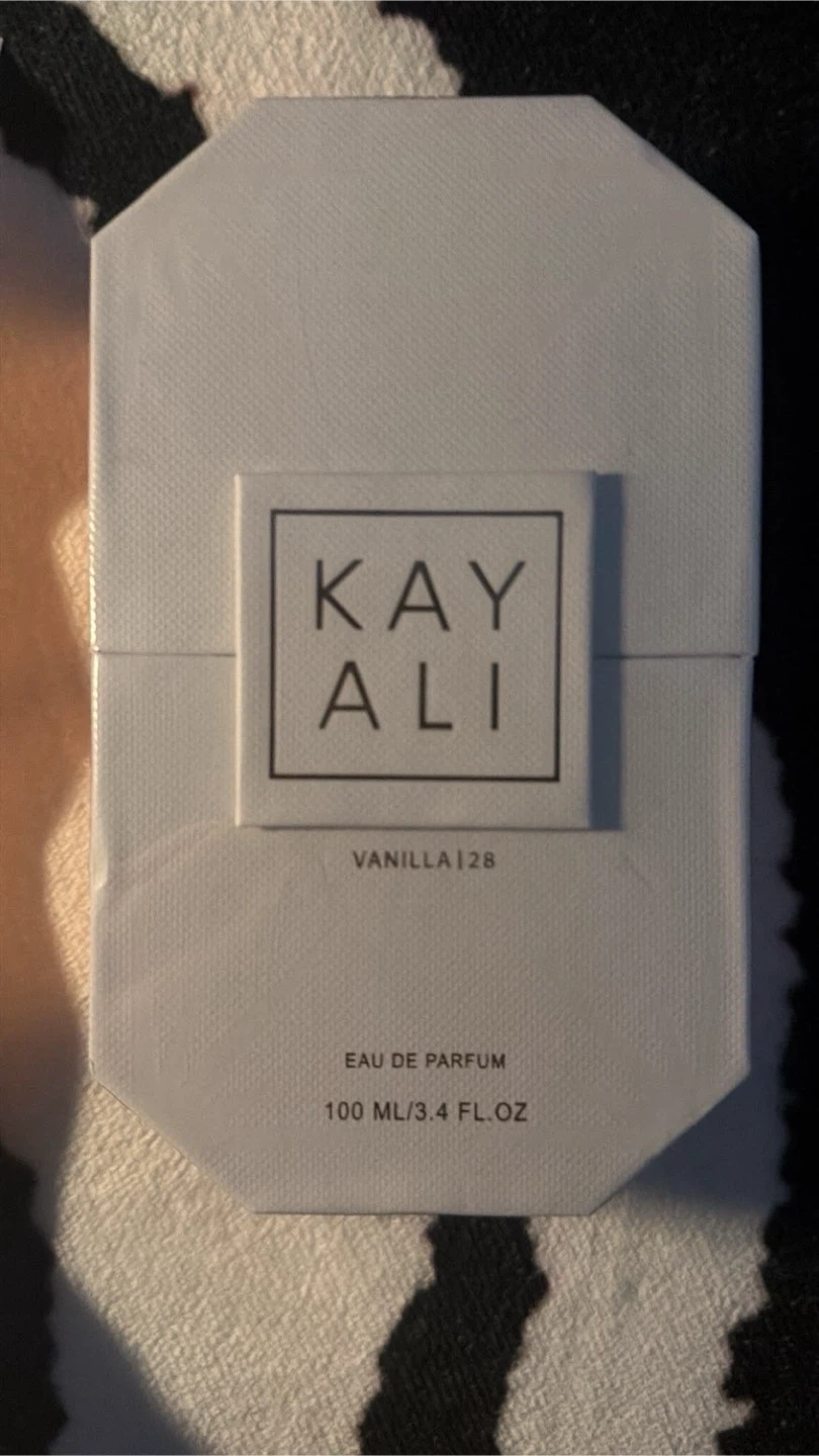 Kayali Vanilla negeotiable