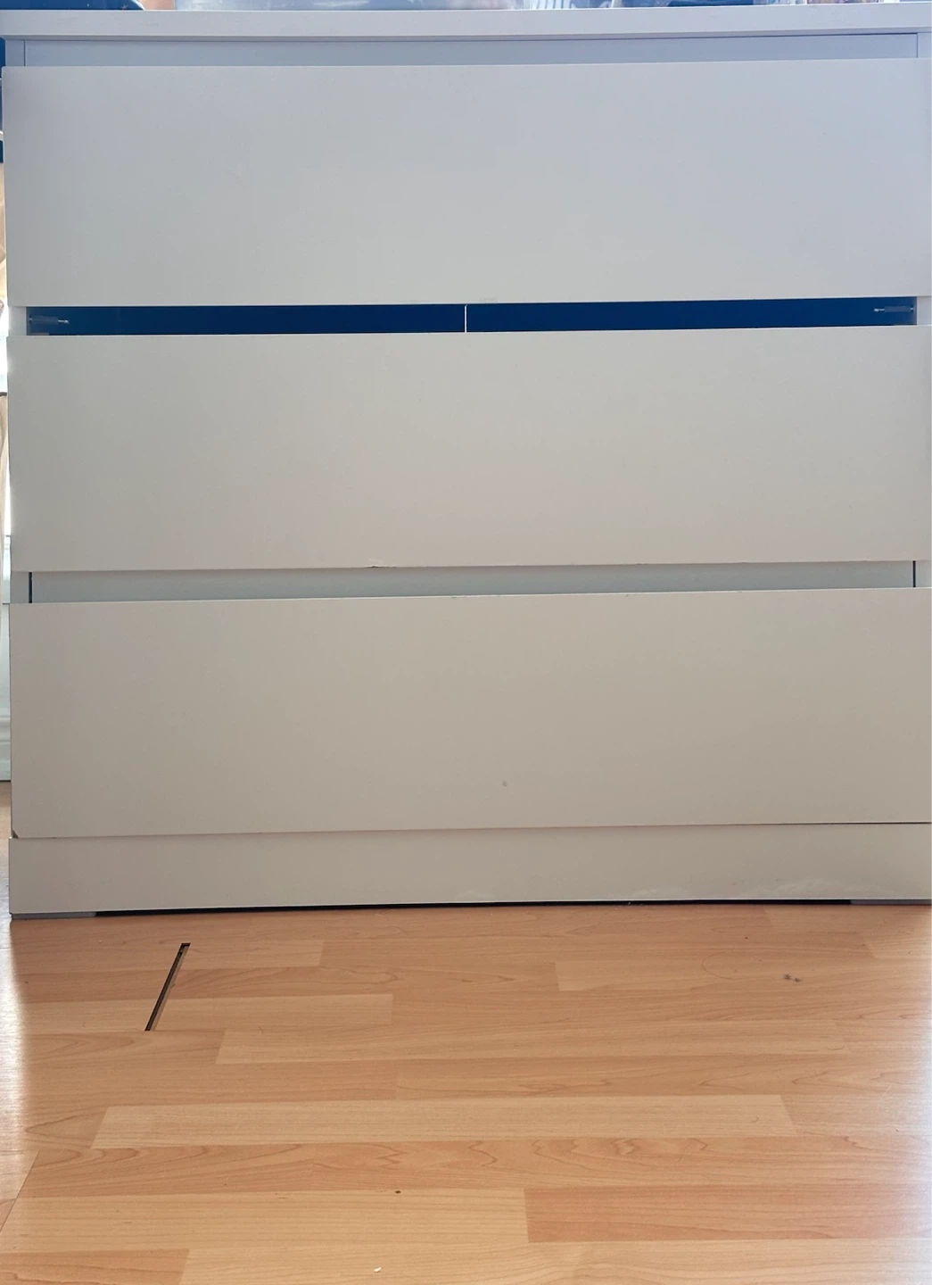 White 3-Drawer Dresser - photo 4
