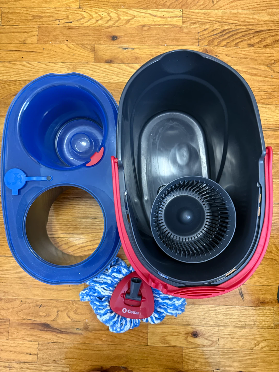 O-Cedar EasyWring Microfiber Spin Mop and Bucket System - photo 2