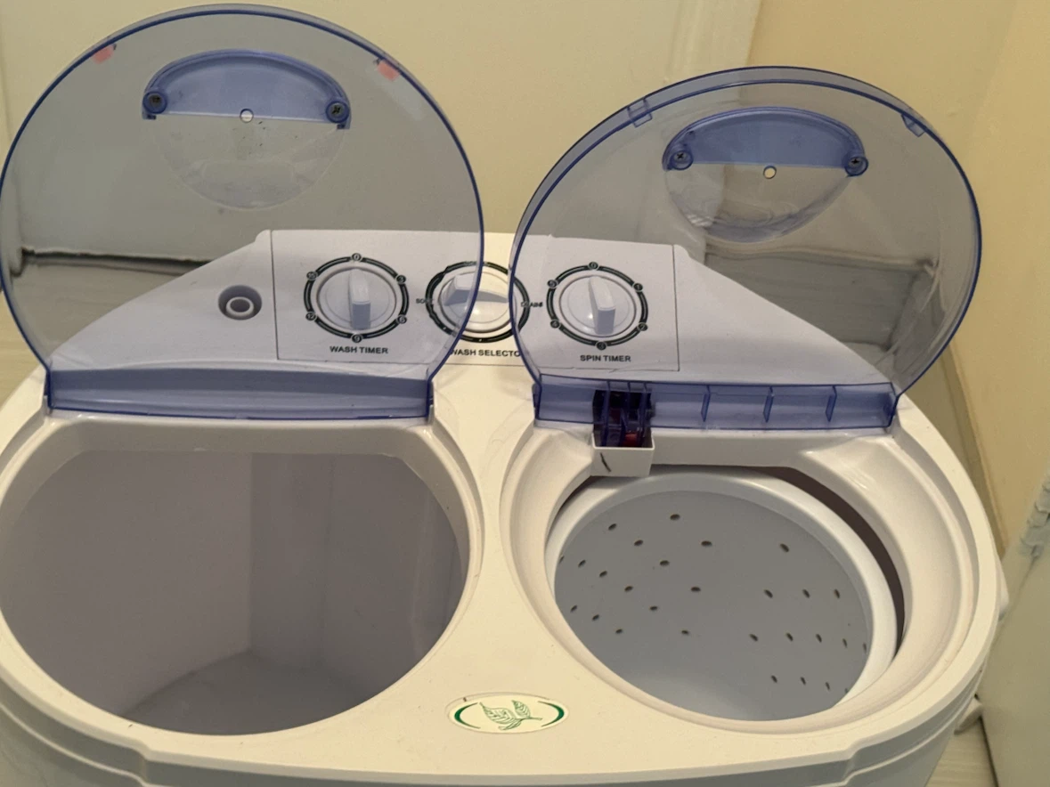Compact Twin Tub Washing Machine - photo 3