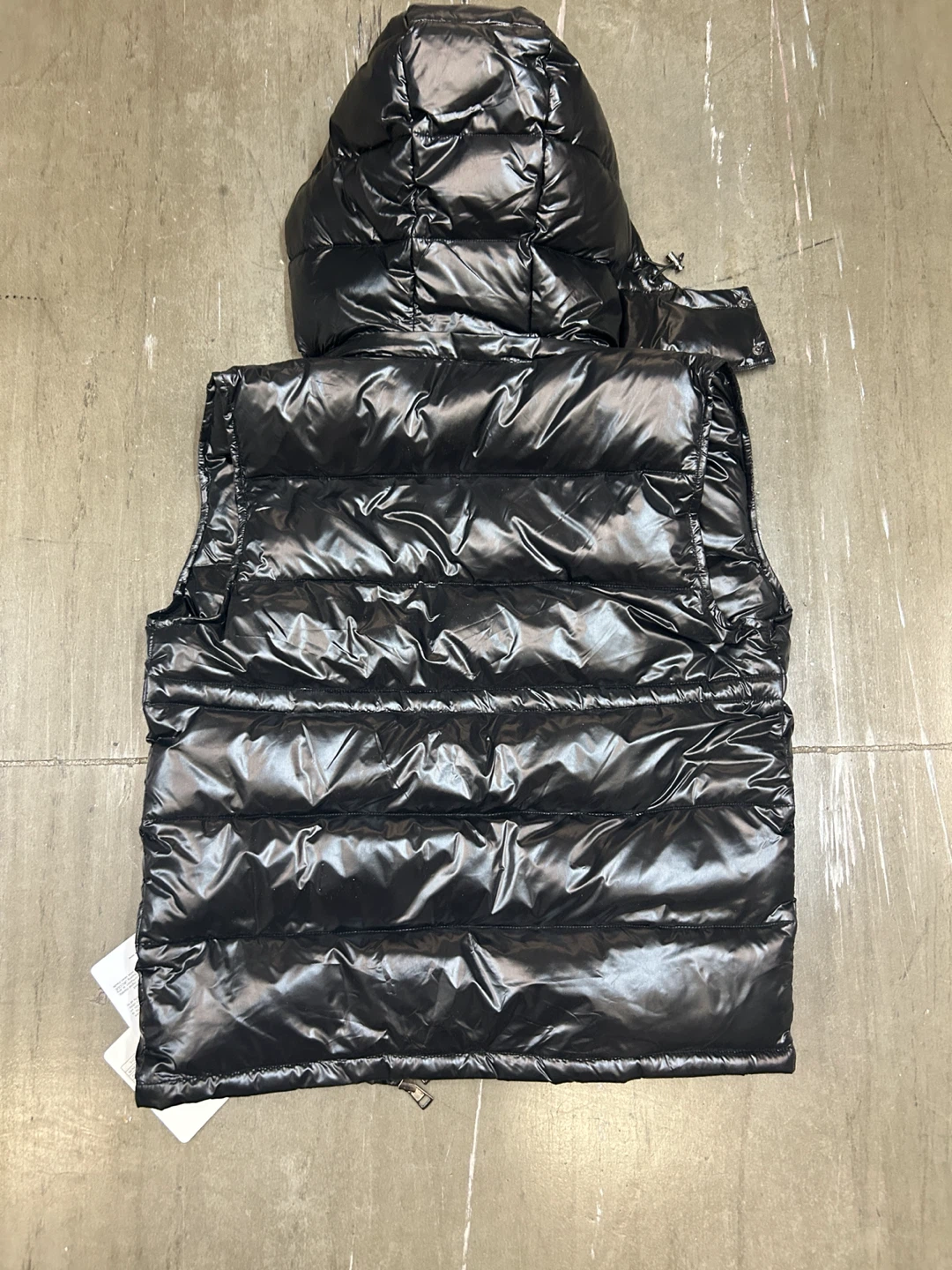 Moncler Black Shiny Puffer Vest with Hood - photo 4