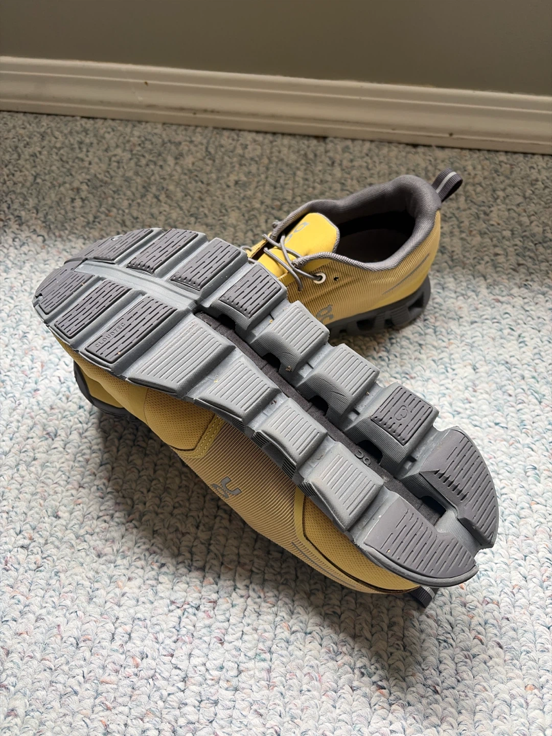 On Running Cloud Shoes - photo 2