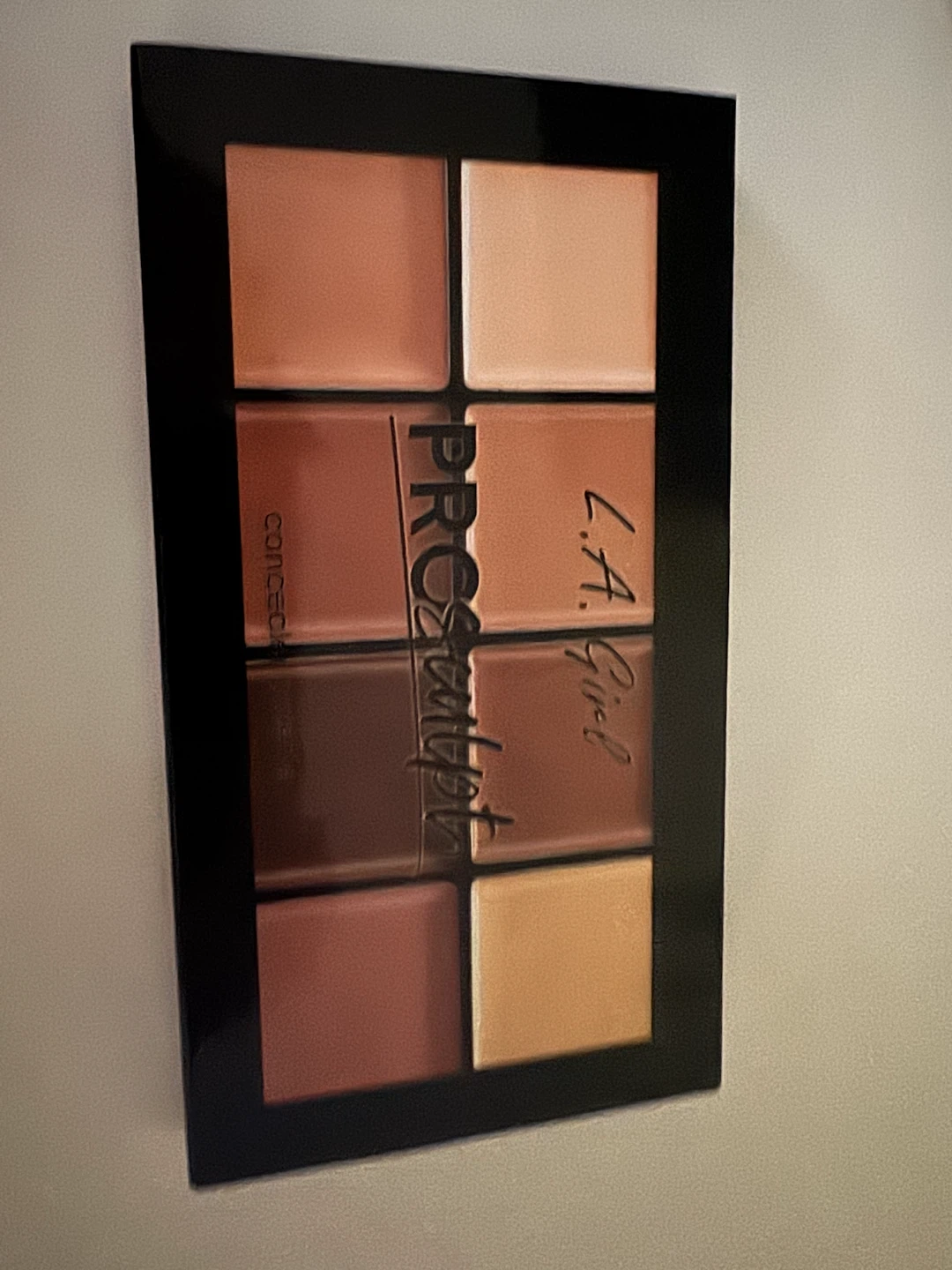 L.A. Girl ProSculpt Concealer Palette
