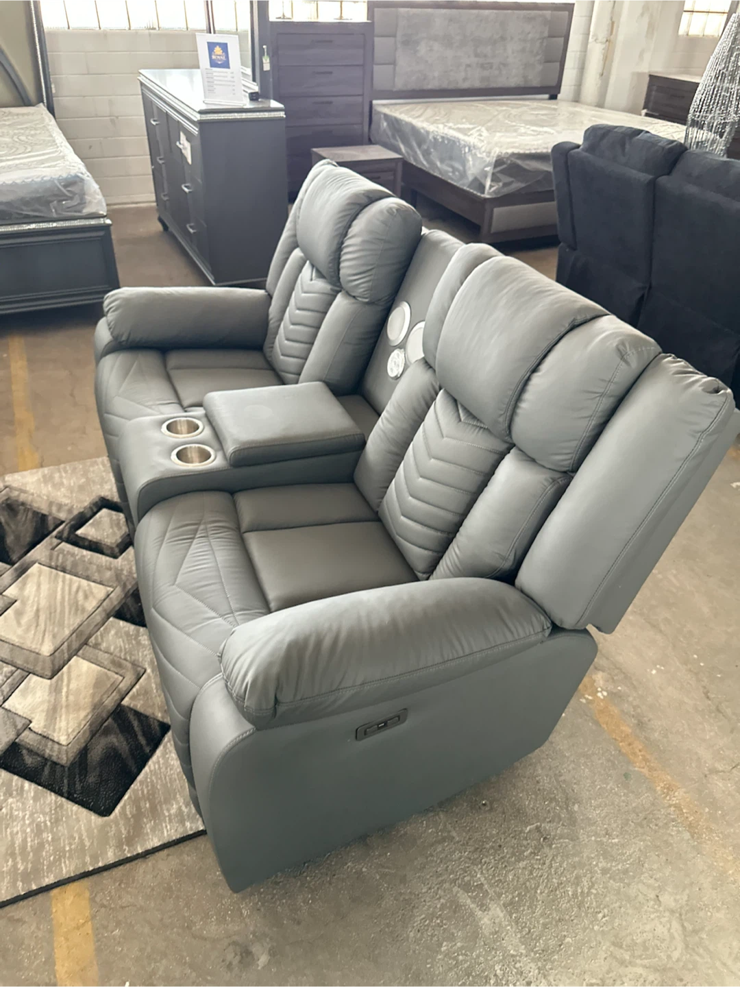 Sofa & loveseat