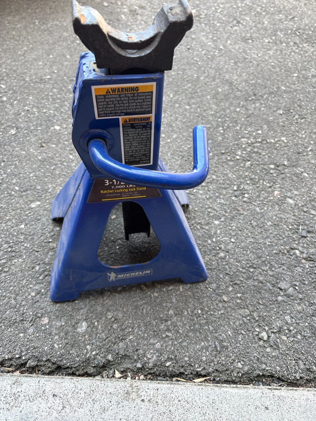 Michelin 3-1/2 Ton Ratcheting Jack Stand - photo 2