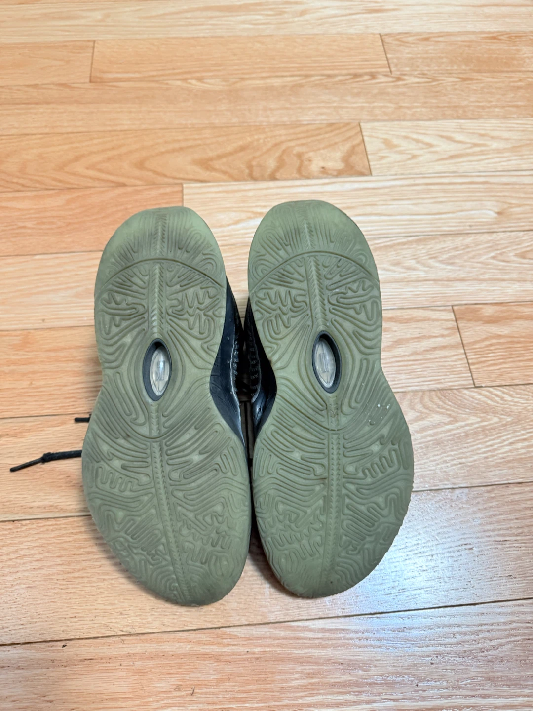 Nike Basketball Shoes - photo 4