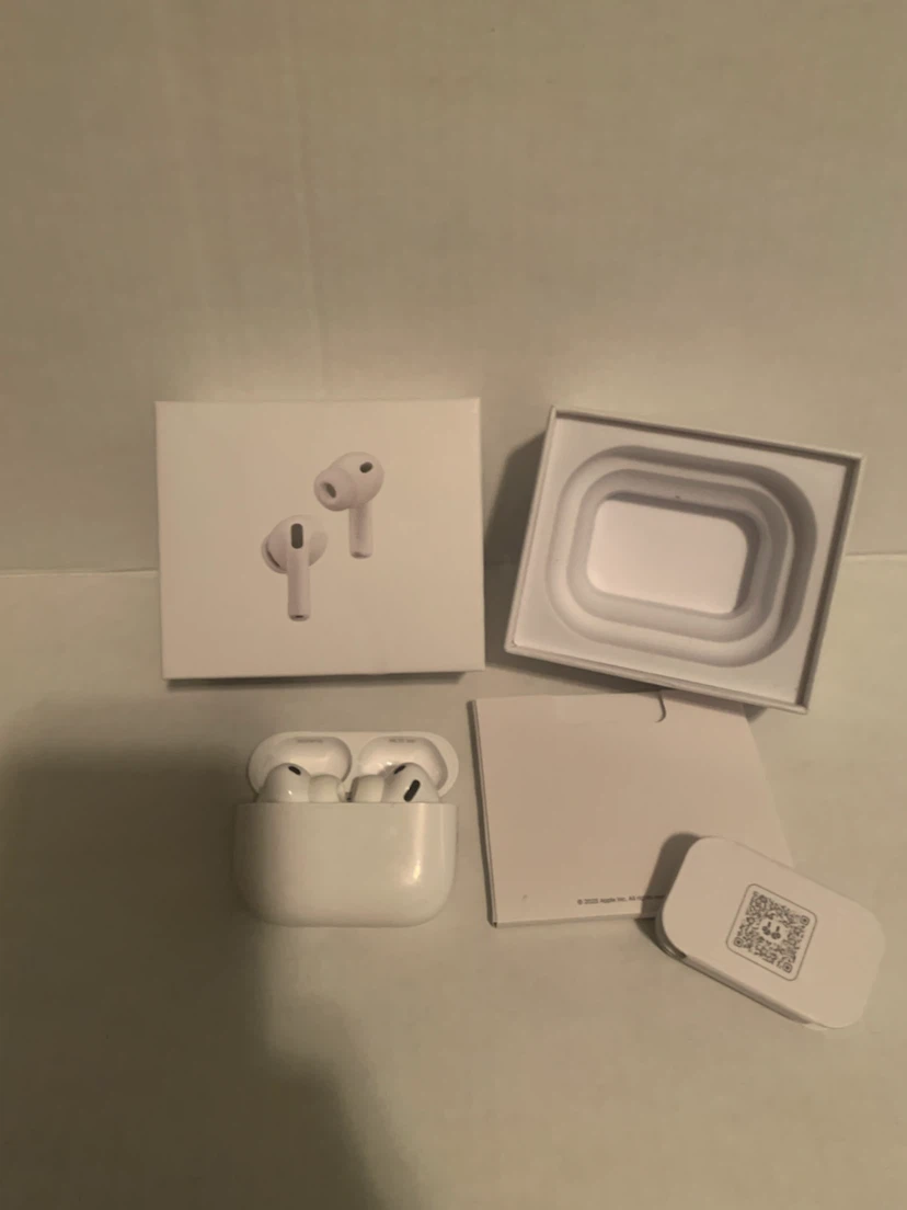 AirPods