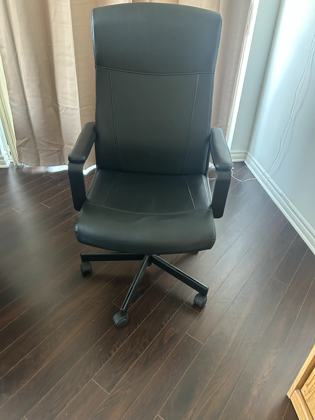 Black Faux Leather Office Chair - photo 2