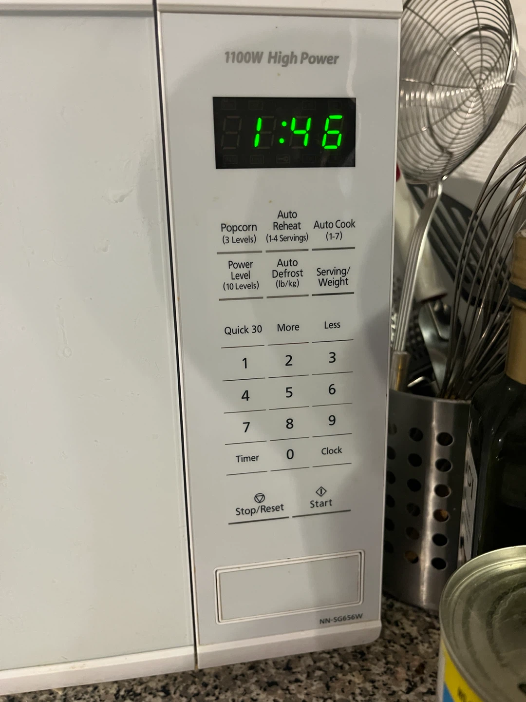 Panasonic Microwave Oven NN-SG656W - photo 2